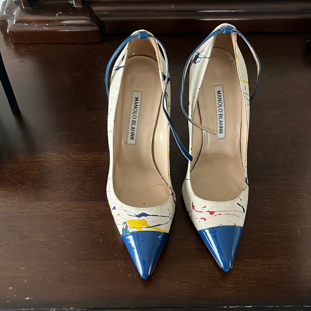 Manolo blahnik paint splatter Bb strap pumps
